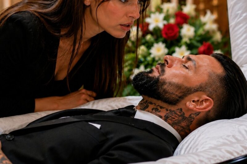 A Waitress Interrupted the Mafia Boss’s Funeral — Her Next Words Changed Everything